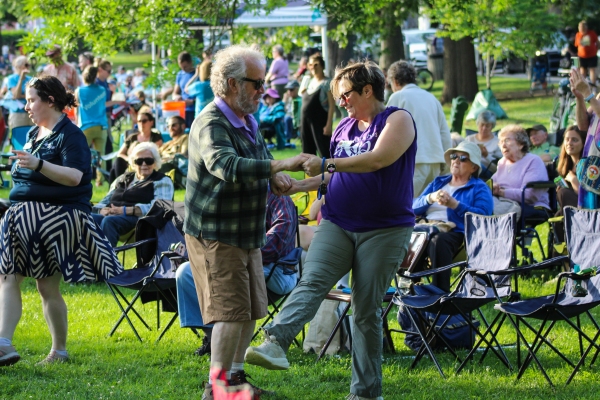 People dancing at Music on the Mall