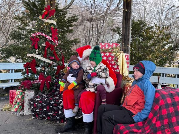 BDA Annual Tree Lighting 10