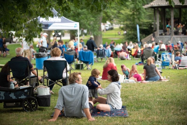 BDA Music on the Mall 11